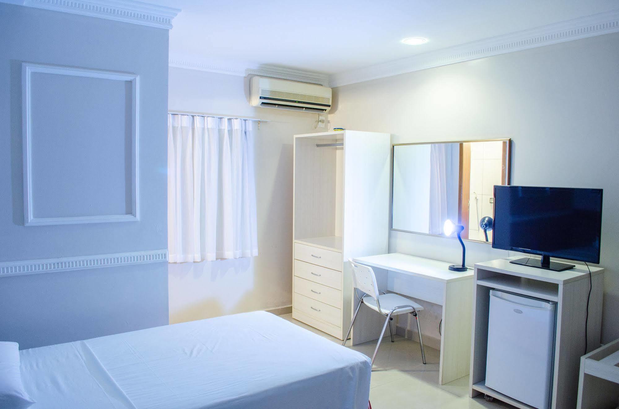 Atalanta Hotel Macapa  Bagian luar foto